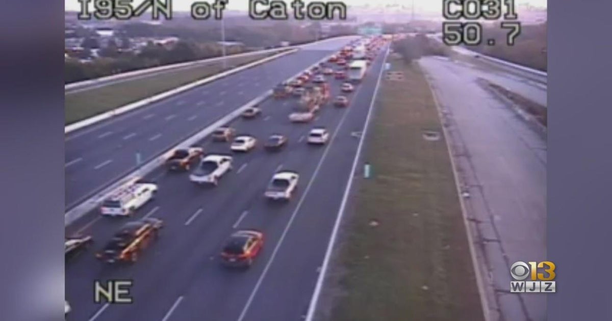 One killed in four-car crash on I-95 in Baltimore - CBS Baltimore