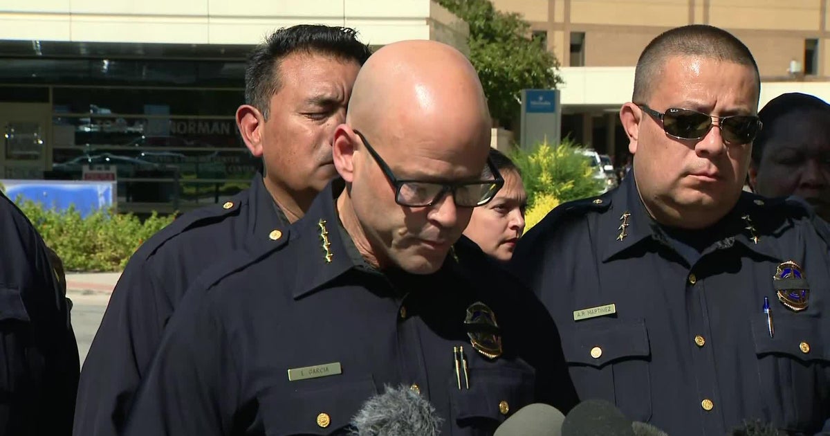 Dallas Police Chief on officer killed in wrong-way crash - CBS Texas