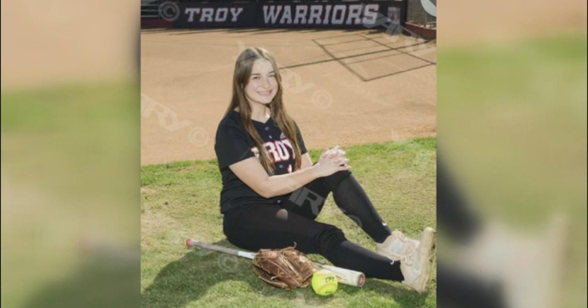 Star softball player in Orange County dies of possible fentanyl