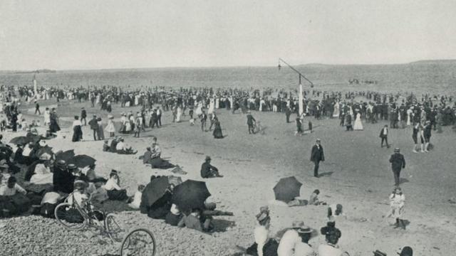 rbr-beach-people-1901-1.jpg 