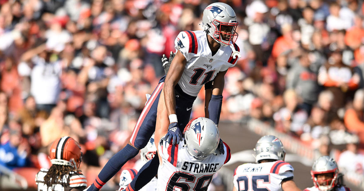 Texans rookie baffles Patriots with unbelievable touchdown catch in  preseason game