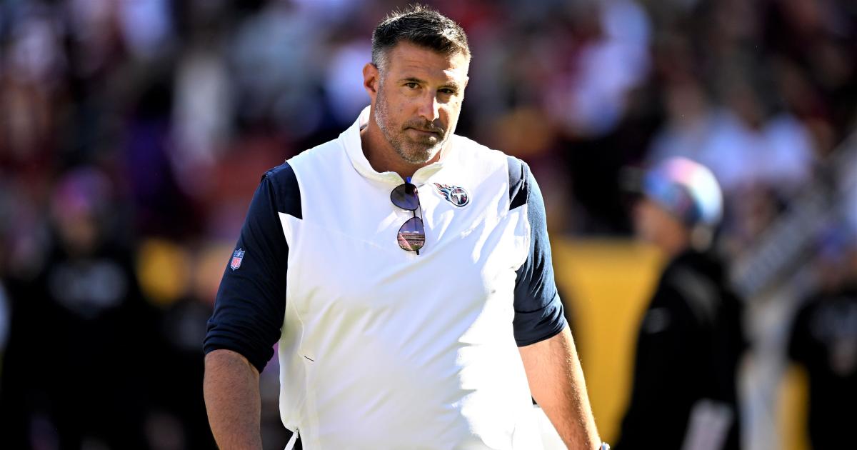 Morning sports update: Mike Vrabel credited his 'good friend Tom