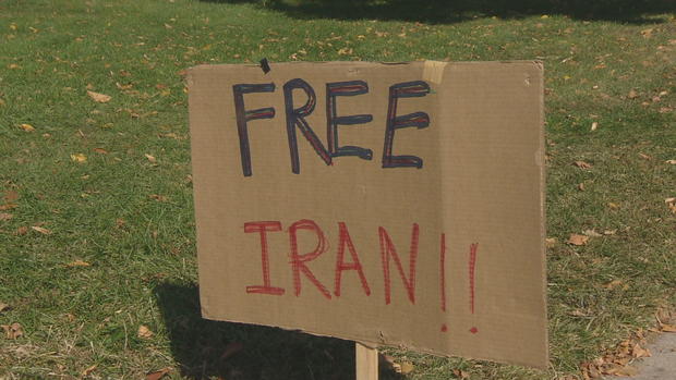 iran-protest-man-pkg-transfer-frame-915.jpg 