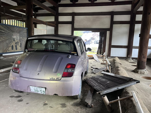 car hits toilet in Japan 