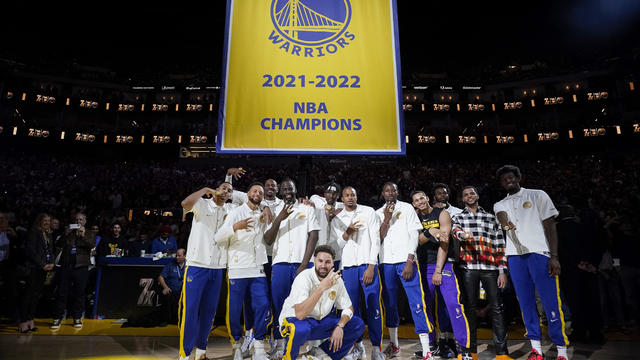 Golden State Warriors host championship ring ceremony and then beat Los  Angeles Lakers 123-109, Sports