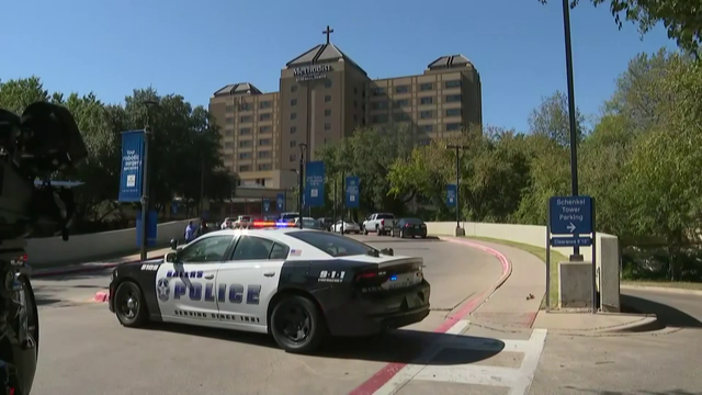 2 employees shot, killed in Dallas hospital 