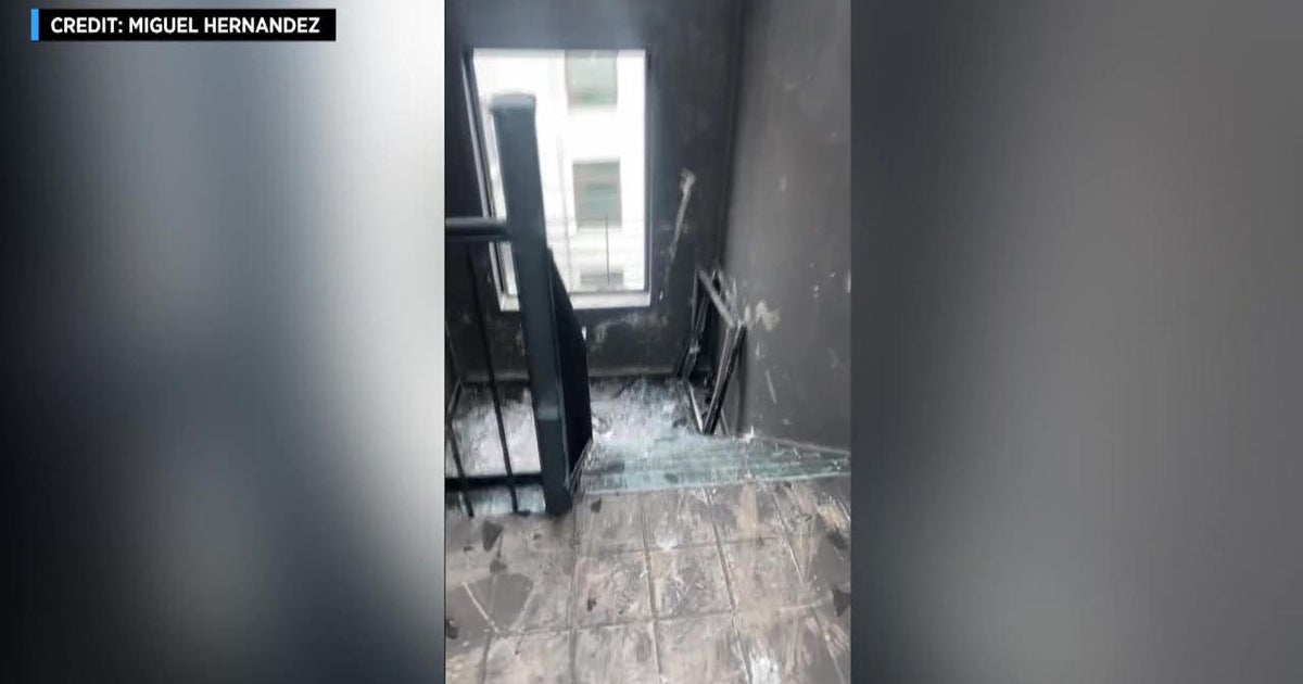 FDNY praises firefighters that rescued mother and daughter from 2-alarm ...