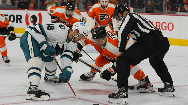 NHL: OCT 23 Sharks at Flyers 