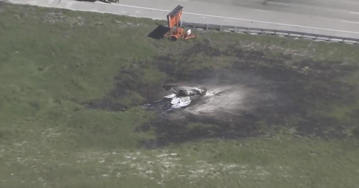 Video Air 4 Over I 95 Fiery Crash Cbs Miami