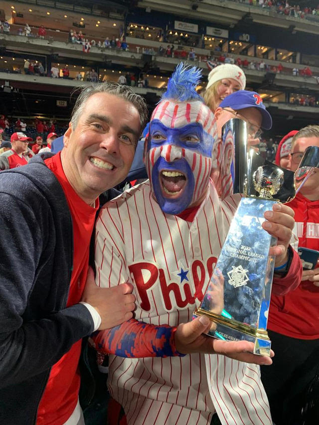 Fans hope to run into Phillies again at breakfast in Houston - CBS  Philadelphia