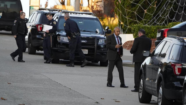Police investigate attack at Pelosi home 