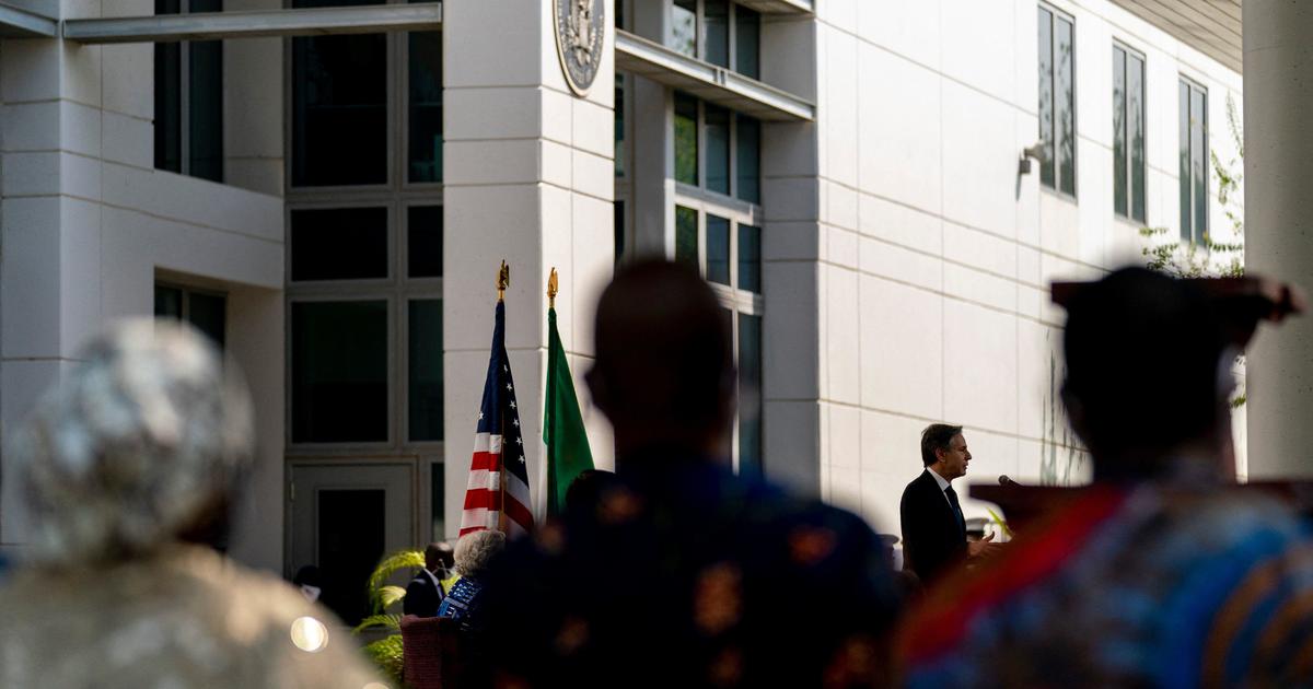 U.S. officials’ families must leave Nigeria’s capital