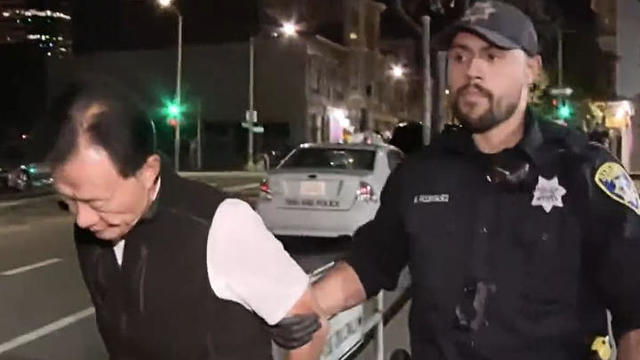 oakland-arrest.jpg 