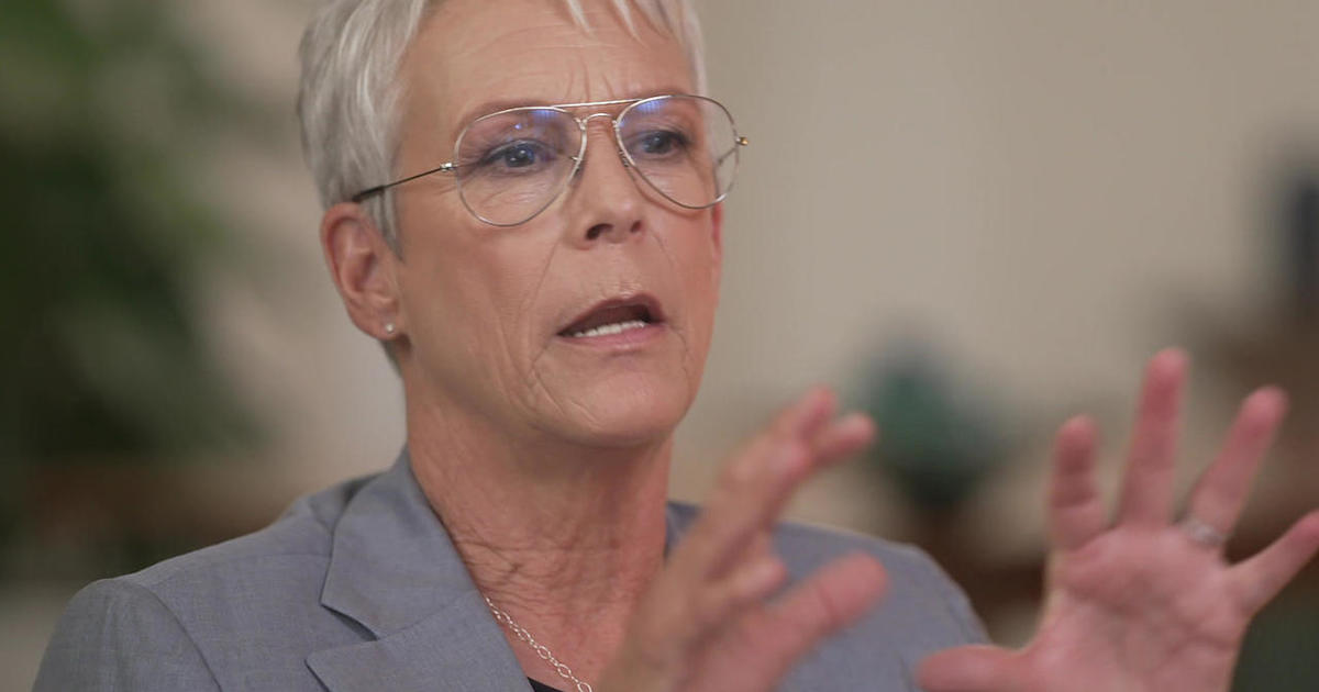 Jamie Lee Curtis on screams, laughter and kindness - CBS News