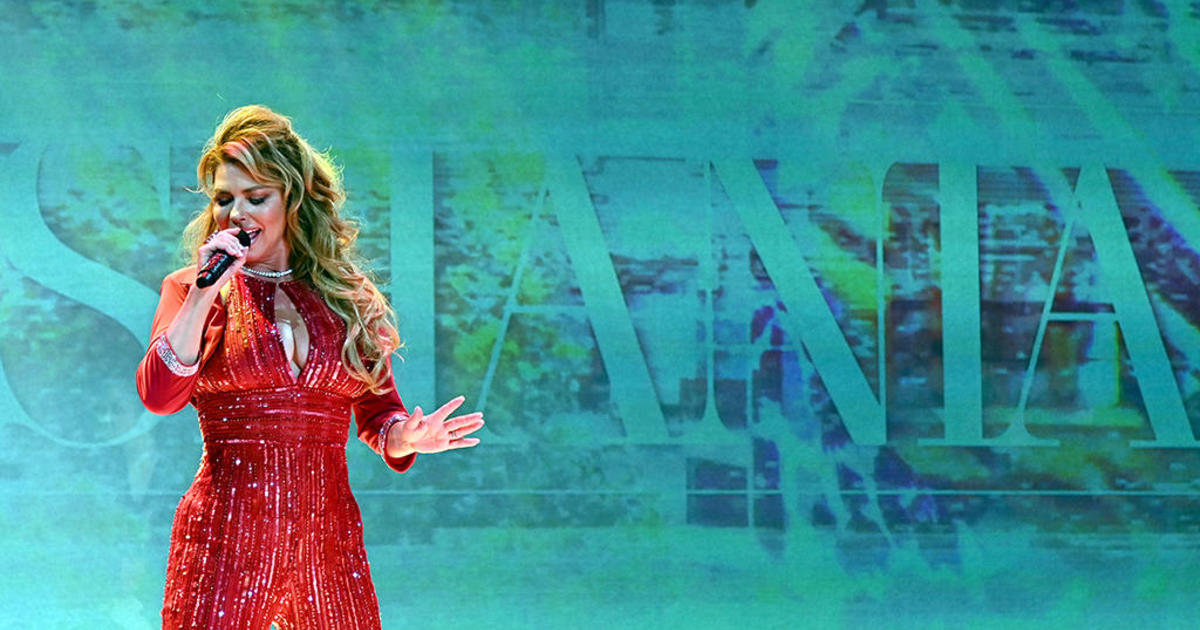 Shania Twain bringing 'Queen of Me' Tour to Pittsbugh in 2023 CBS