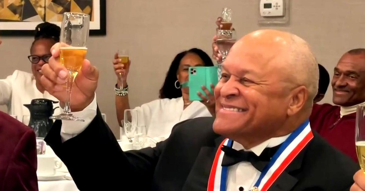 Pastor of Oakland's Acts Full Gospel Church honored CBS San Francisco