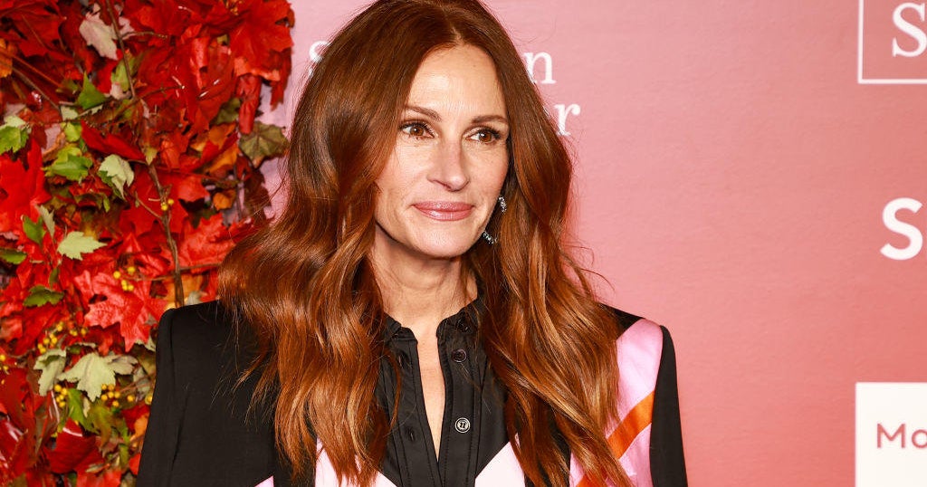 Julia Roberts Reveals Martin Luther King Jr. Paid The Hospital Bill For Her  Birth