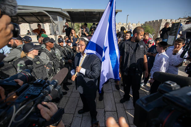 Israeli police intervene in Palestinians reacted to extreme right-wing deputy Ben-Gvir 