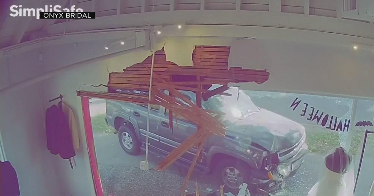 Truck crashes through front of bridal shop in East Sacramento