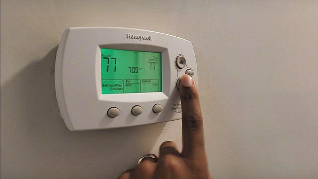 thermostat.jpg 
