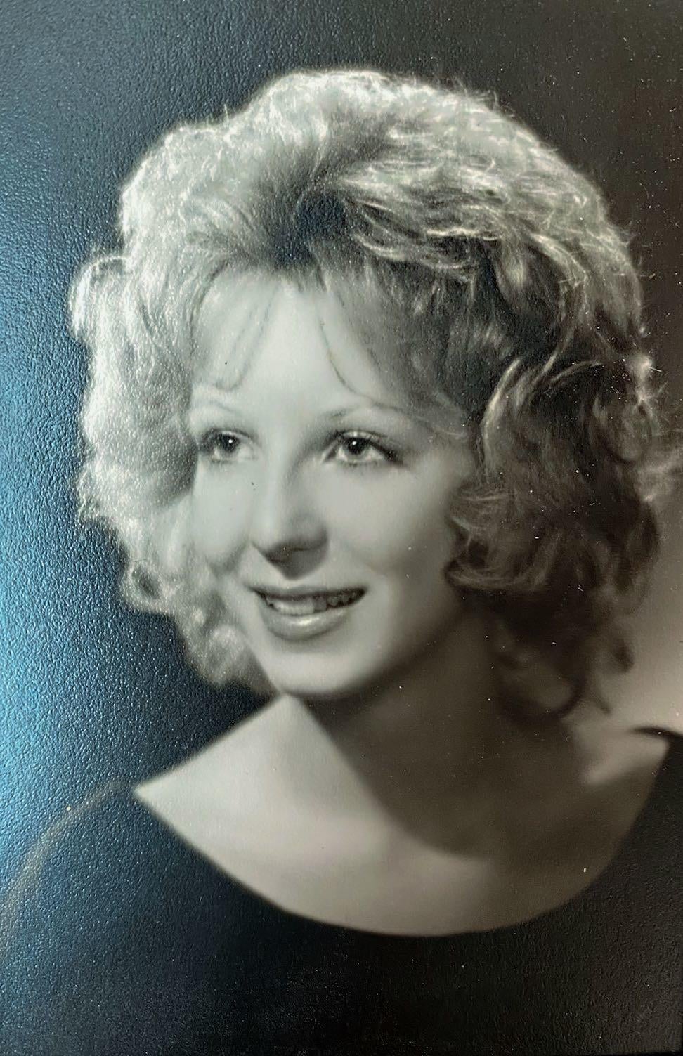 Man arrested in woman's 1980 Las Vegas murder after DNA match - CBS News