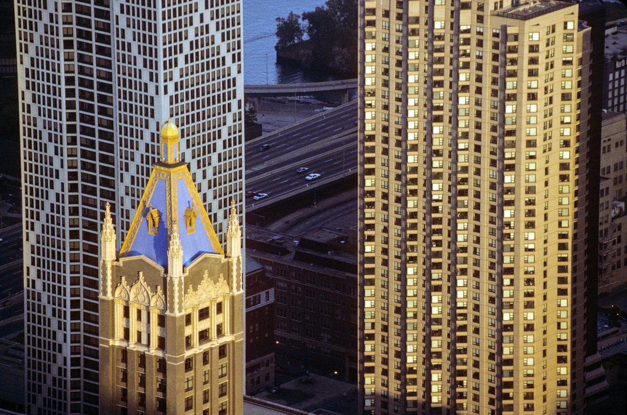 Chicago Hauntings Strange happenings at the former John Hancock CBS