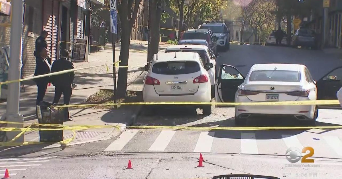 1 man dead after police-involved shooting in the Bronx - CBS New York
