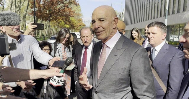 Trump friend Thomas Barrack speaks, and dances, after acquittal in