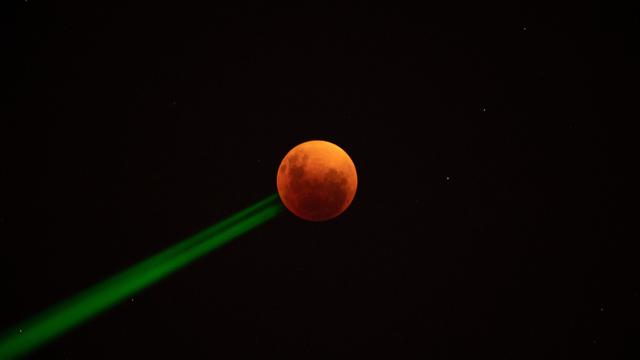 TOPSHOT-CHILE-ASTRONOMY-MOON-ECLIPSE 