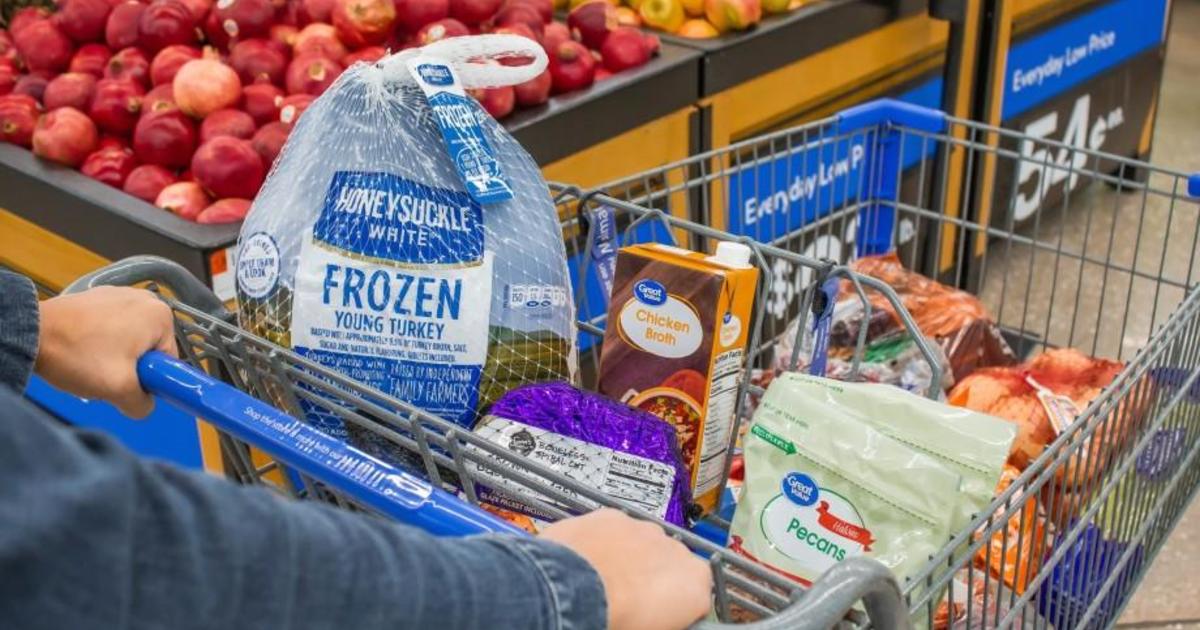 As inflation bites, grocery chains cut price of Thanksgiving food
