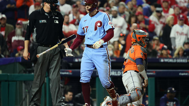 Phillies on brink after rally falls short vs. Astros in Game 5