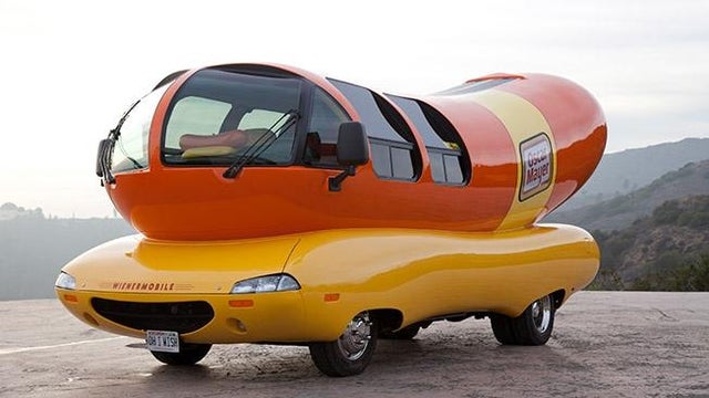 wienermobile.jpg 