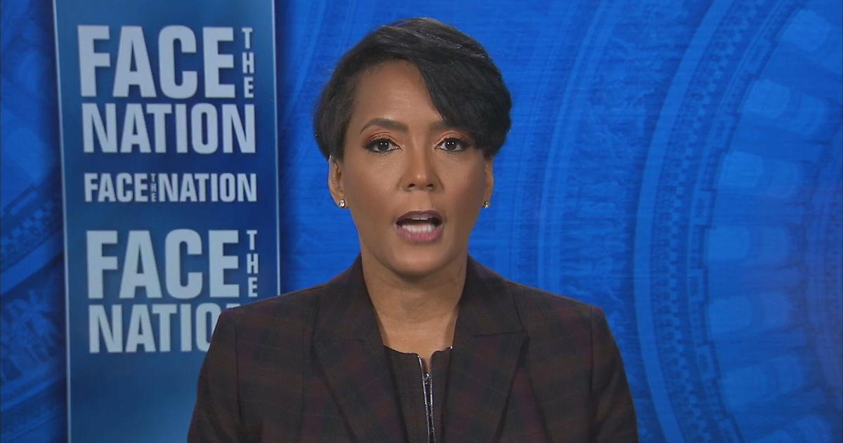 Keisha Lance Bottoms, ex-Atlanta mayor, says Democrats "cannot let up until this election is over"