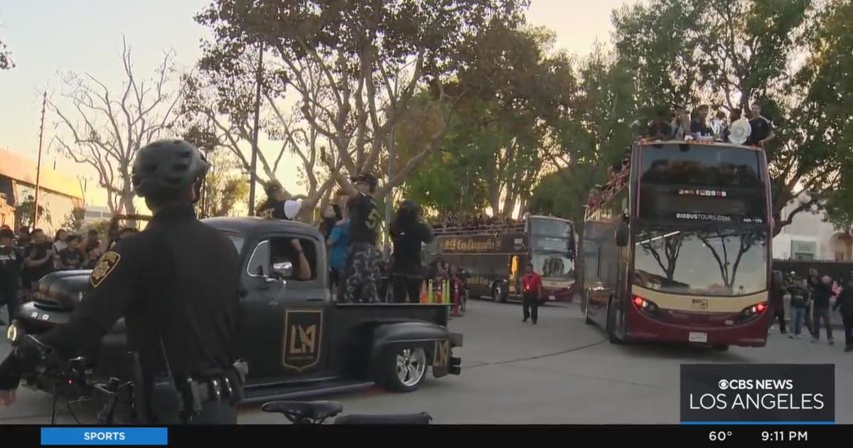 LAFC fans, players celebrate MLS Cup title with parade at Exposition Park