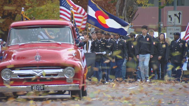 denver-veterans-parade-5vo-consolidated-01-frame-489.jpg 