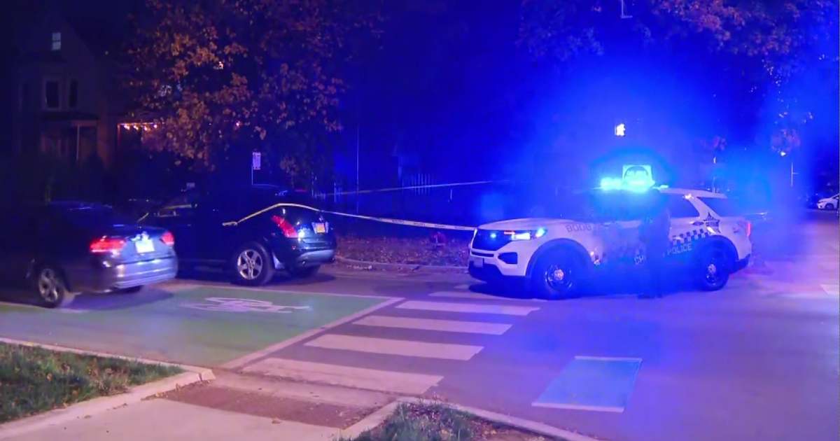 Woman left in critical condition after being shot in Belmont Cragin ...