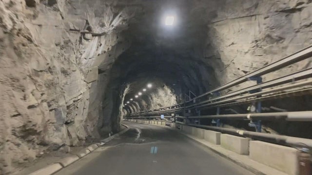 bump-g1-bat-cave.jpg