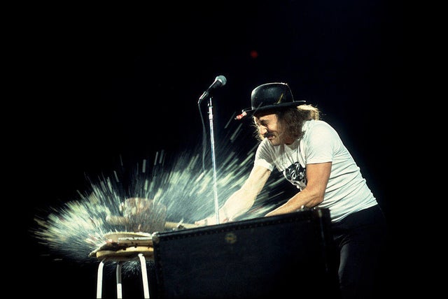 Gallagher Performs At The Rosemont Horizon 