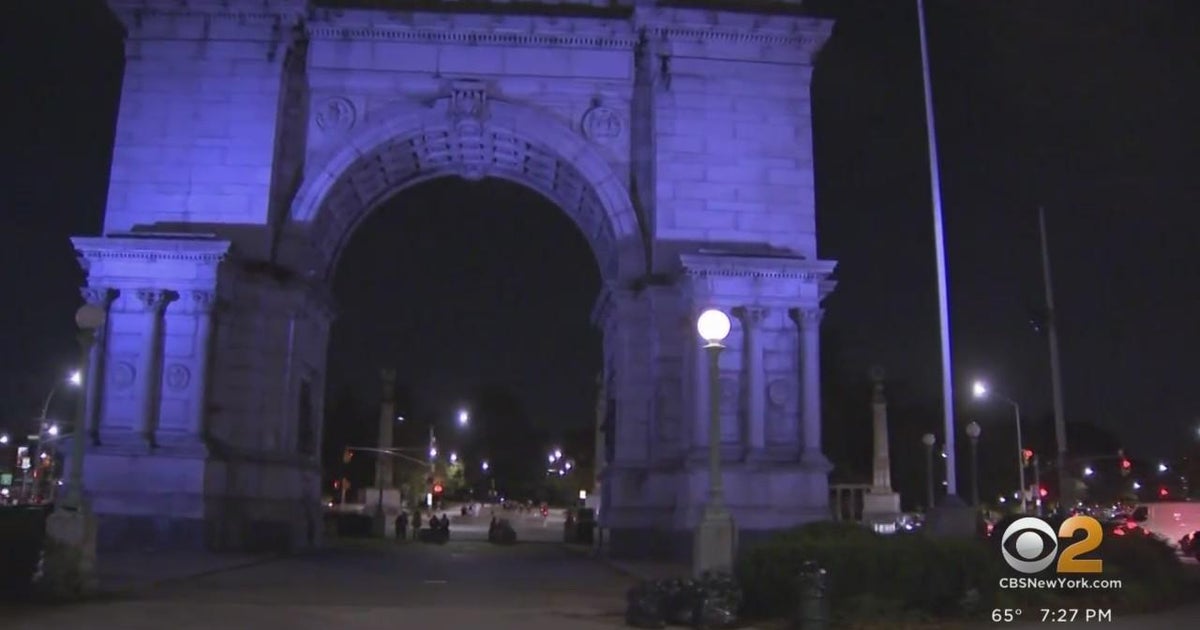 NYC considering plans to make Grand Army Plaza a car-free zone - CBS New York