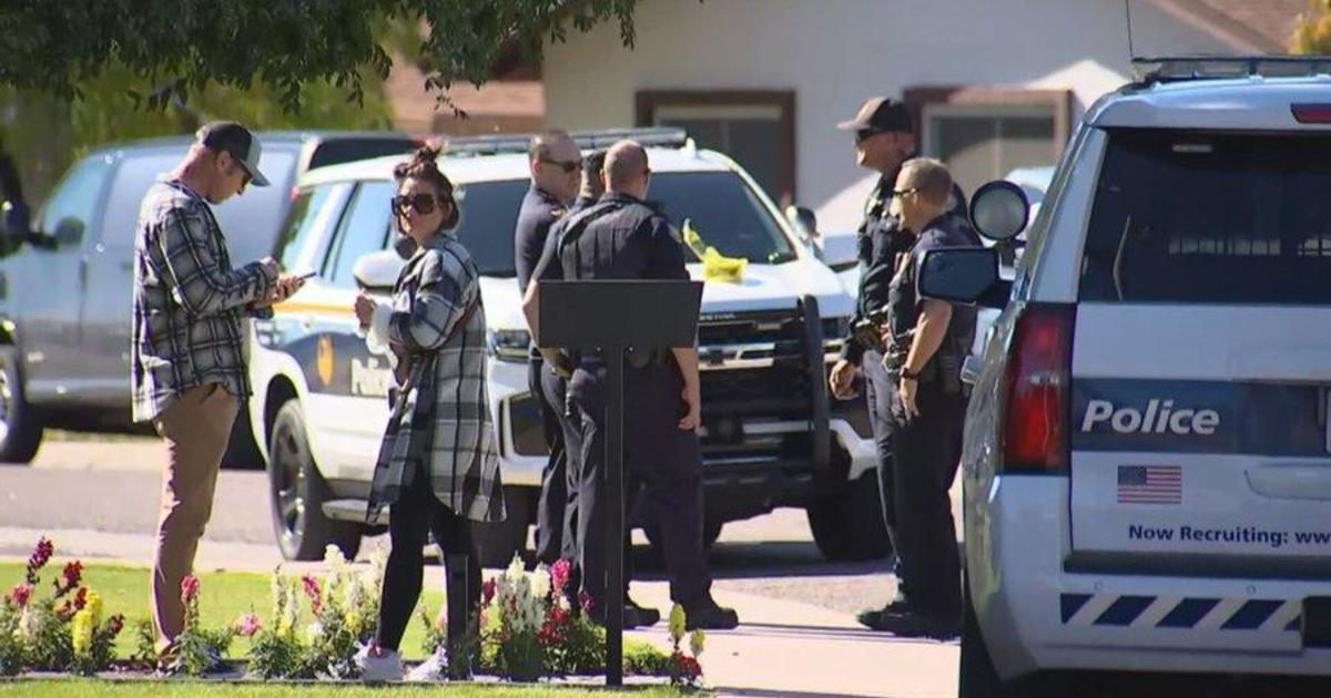 Family of 2 adults, 3 children found dead inside their Phoenix home: "Extremely tragic situation"