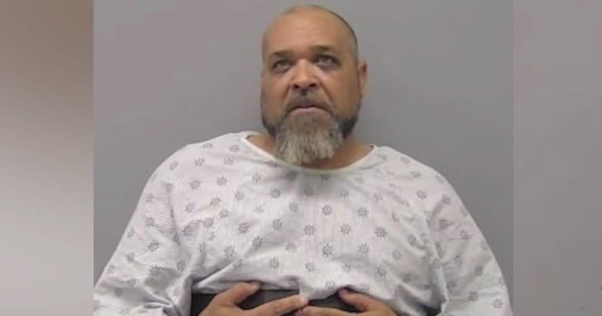 Downstate Illinois man charged in Jan. 6 Capitol riot accused of ...
