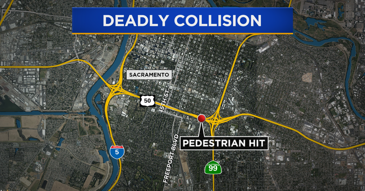Pedestrian killed while trying to cross Highway 50 in Sacramento