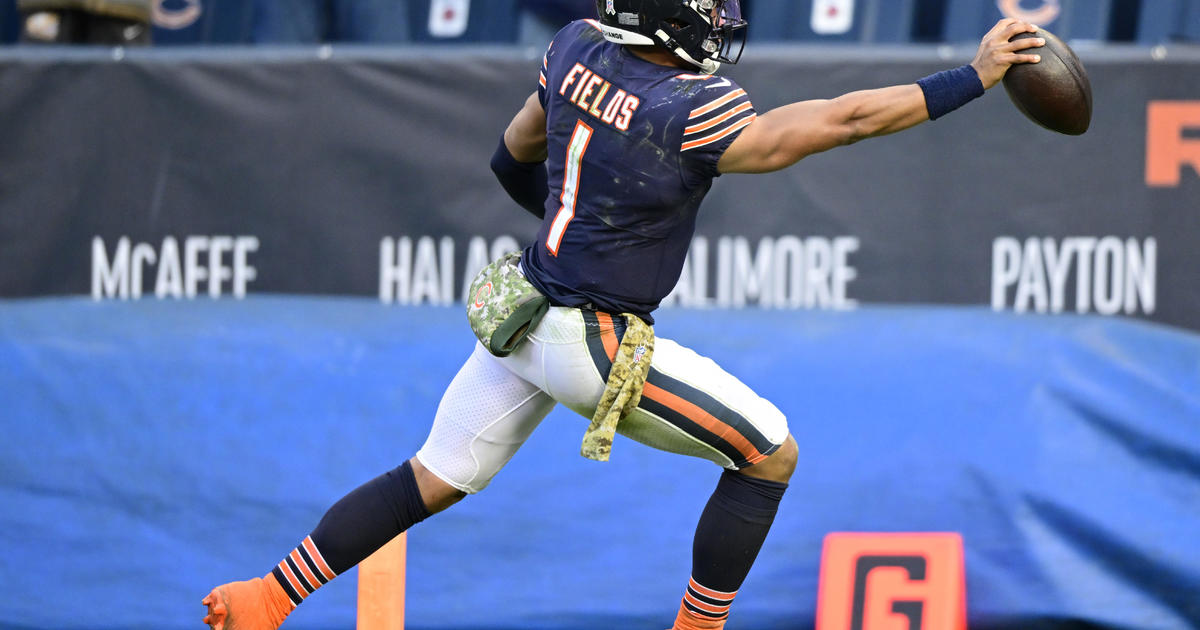 Chicago Bears training camp: Justin Fields delivers in clutch