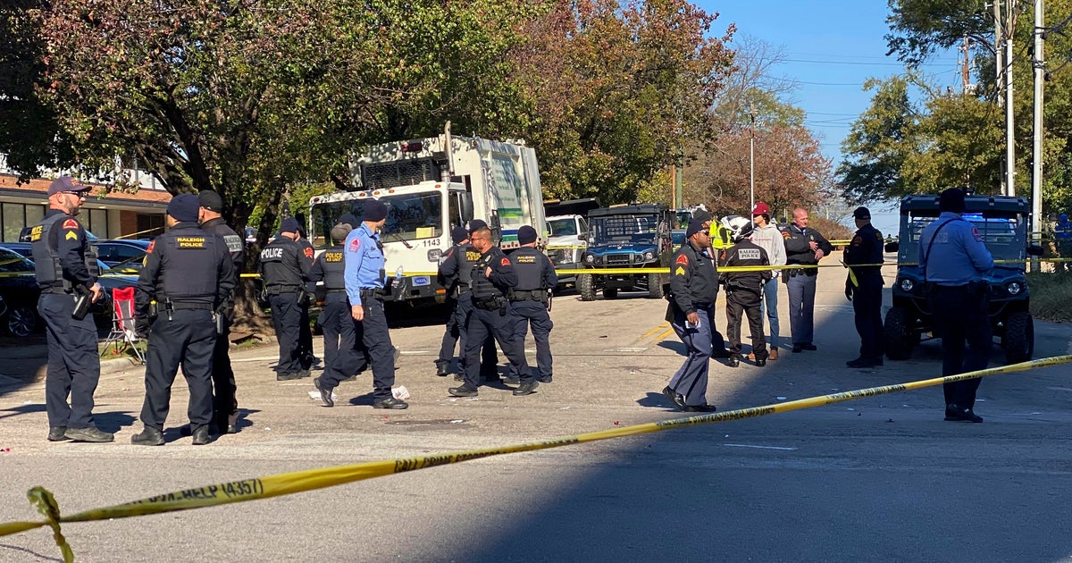 Girl dies after being hit by truck pulling float during North Carolina holiday parade