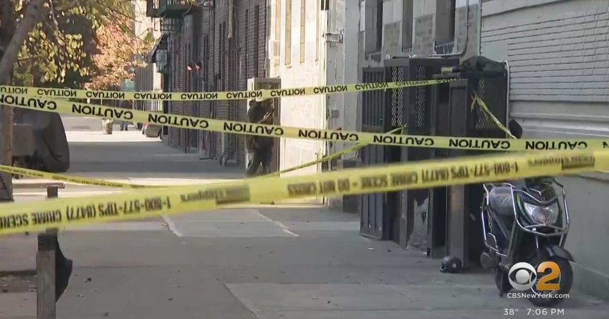 1 Dead After Shootout With Nypd Officers In Inwood Cbs New York 