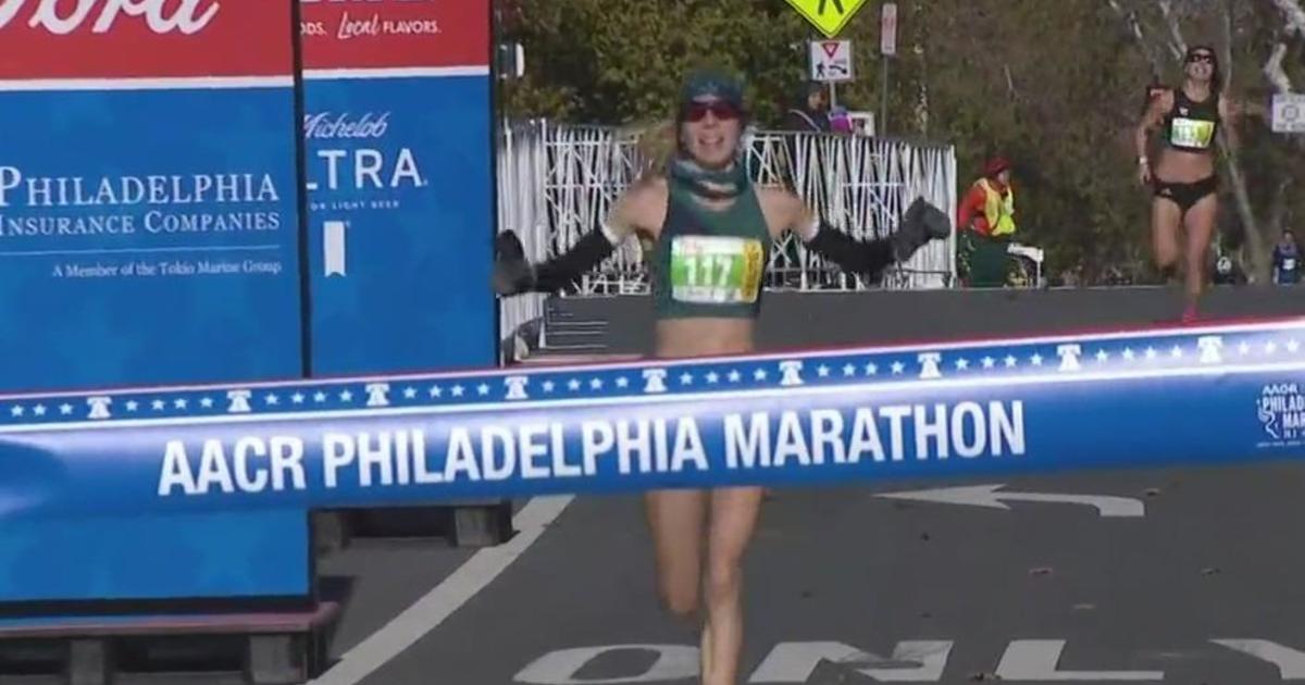 Thousands go the distance in Philadelphia Marathon CBS Philadelphia