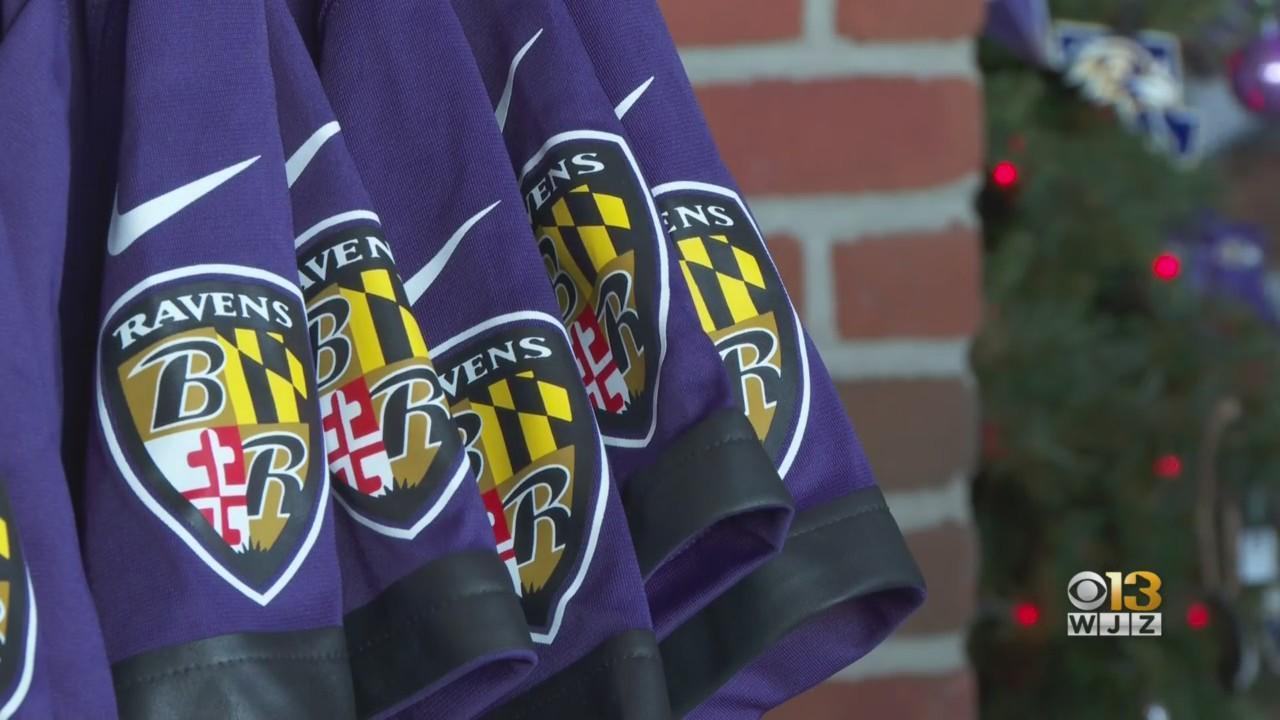 Ravens' pop-up shop returns to M&T Bank Stadium in time for holidays - CBS  Baltimore