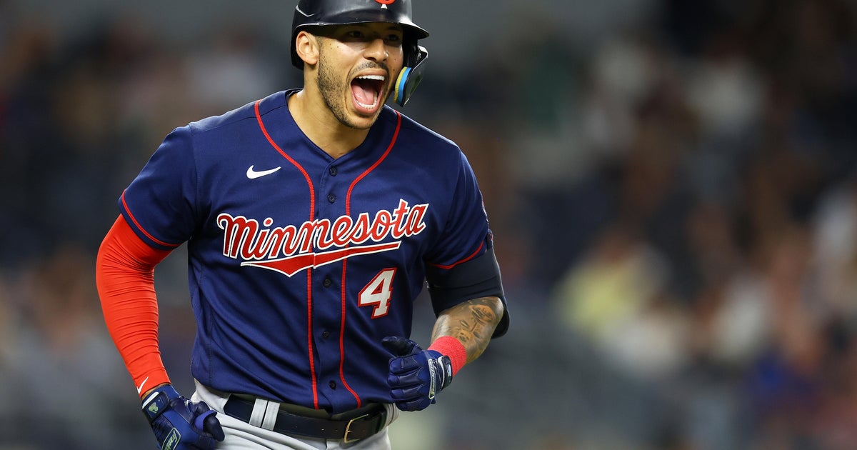 Carlos Correa in a Twins jersey for the first time! : r/baseball