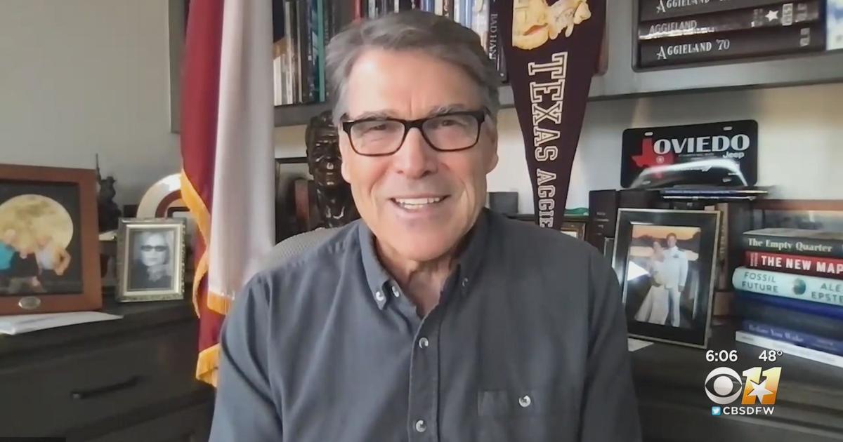 Former Gov Rick Perry Wants Mobile Sports Betting Legalized In Texas Cbs Texas