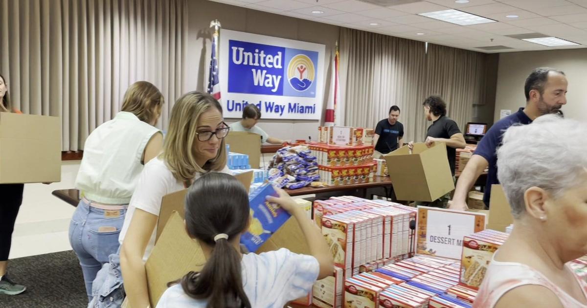 United Way of Broward County Mission United provides out 350 meals to area veterans